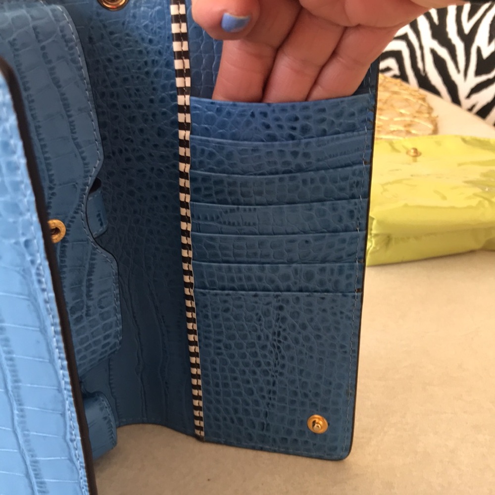 Henri Bendel Blue Croc-Embossed Clutch - Picture 4 of 10